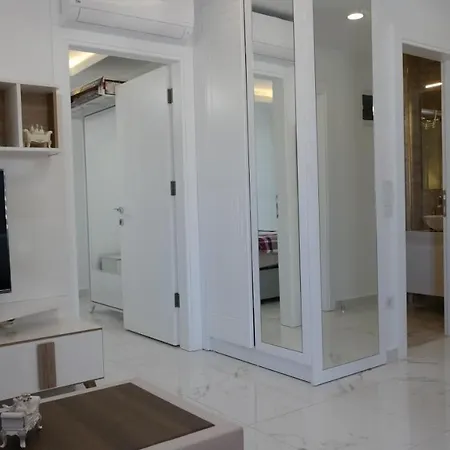 Апартаменты В Районе Пляжа Клеопатры Lejlighed Alanya